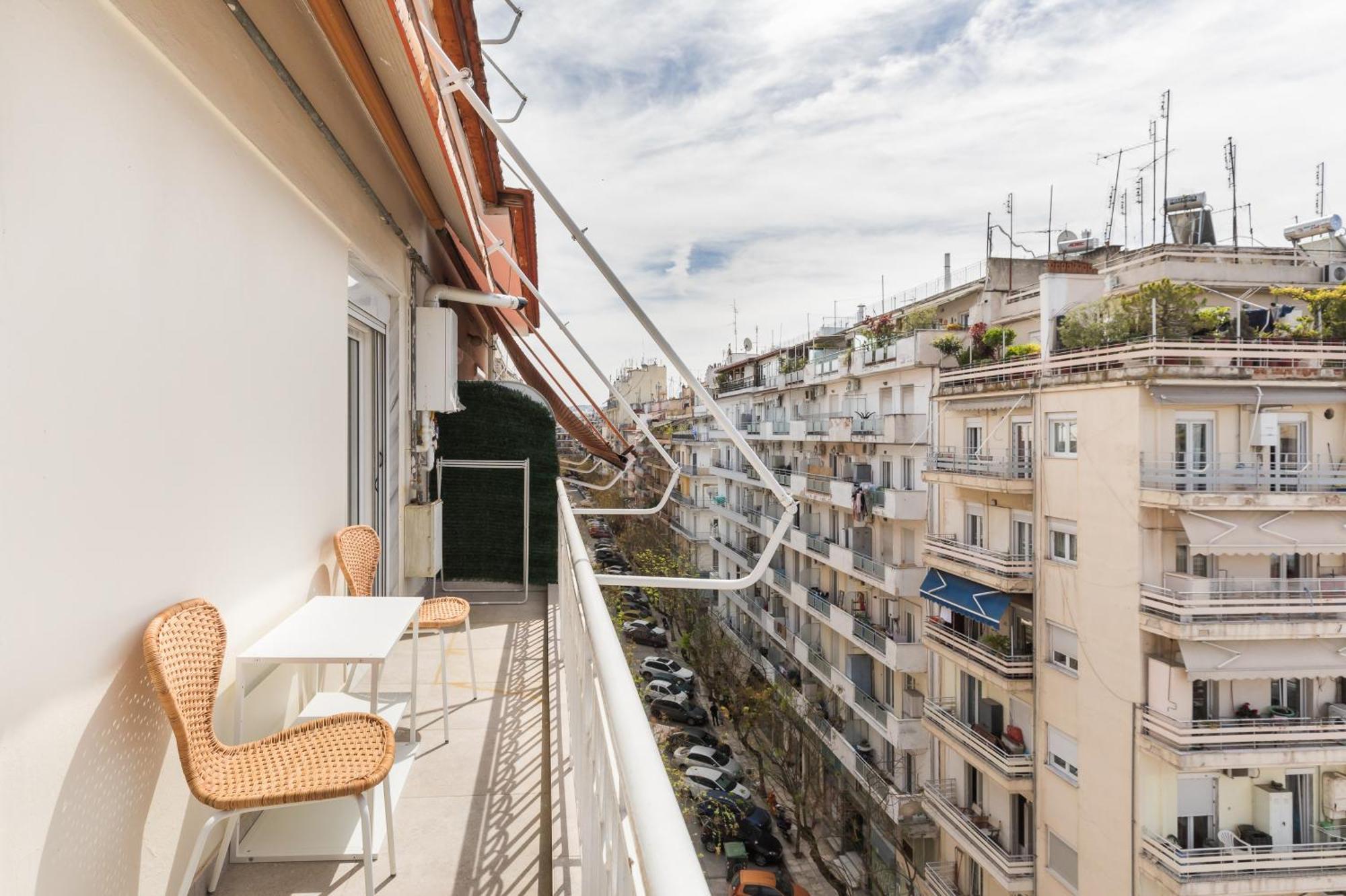 Sunshine By Halu! City Centre Family Retreat Thessaloníki Exteriör bild