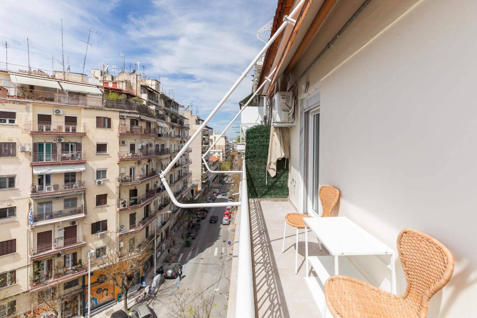 Sunshine By Halu! City Centre Family Retreat Thessaloníki Exteriör bild